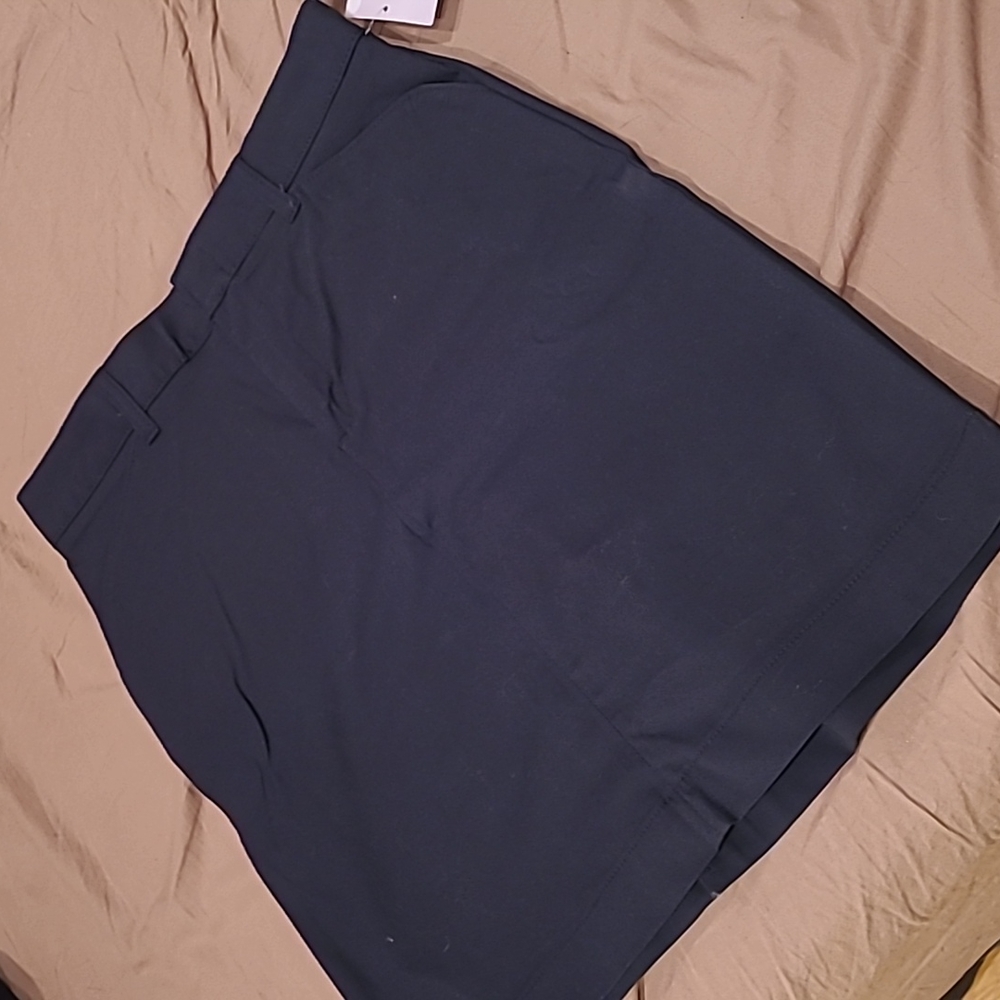 Black Dickies stretch twill skirt size 6 NWT